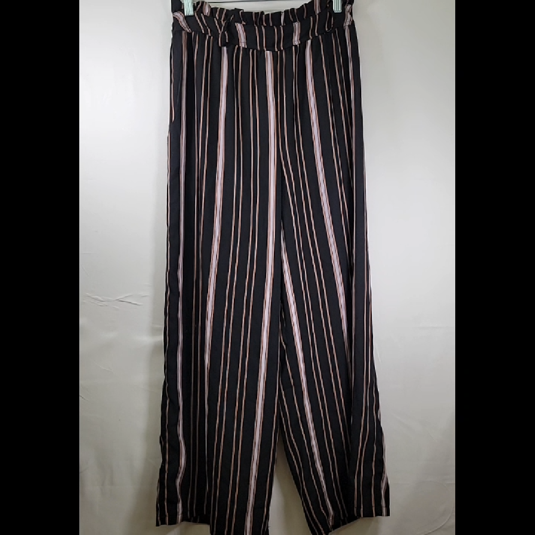 Xhilaration Stylish Striped Wide-Leg Pants Size M