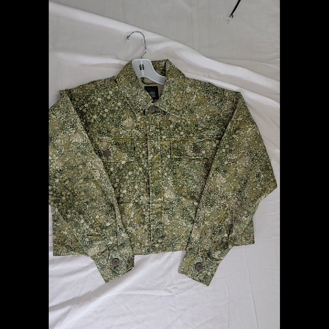 Wild Fable Women's Floral Green Cropped Jacket Size XS