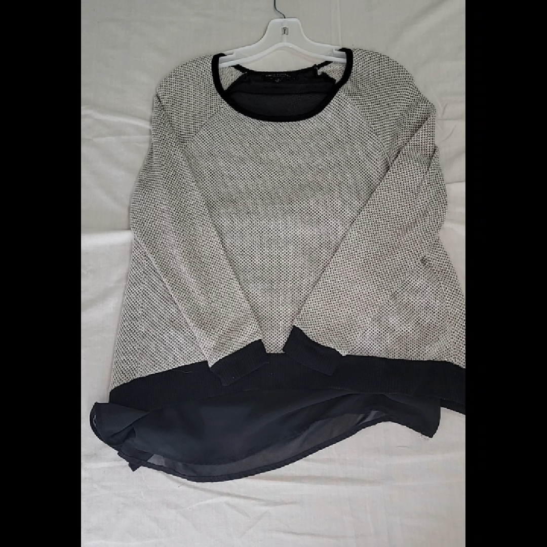 Stylish Black and White Sweater by Green Envelope