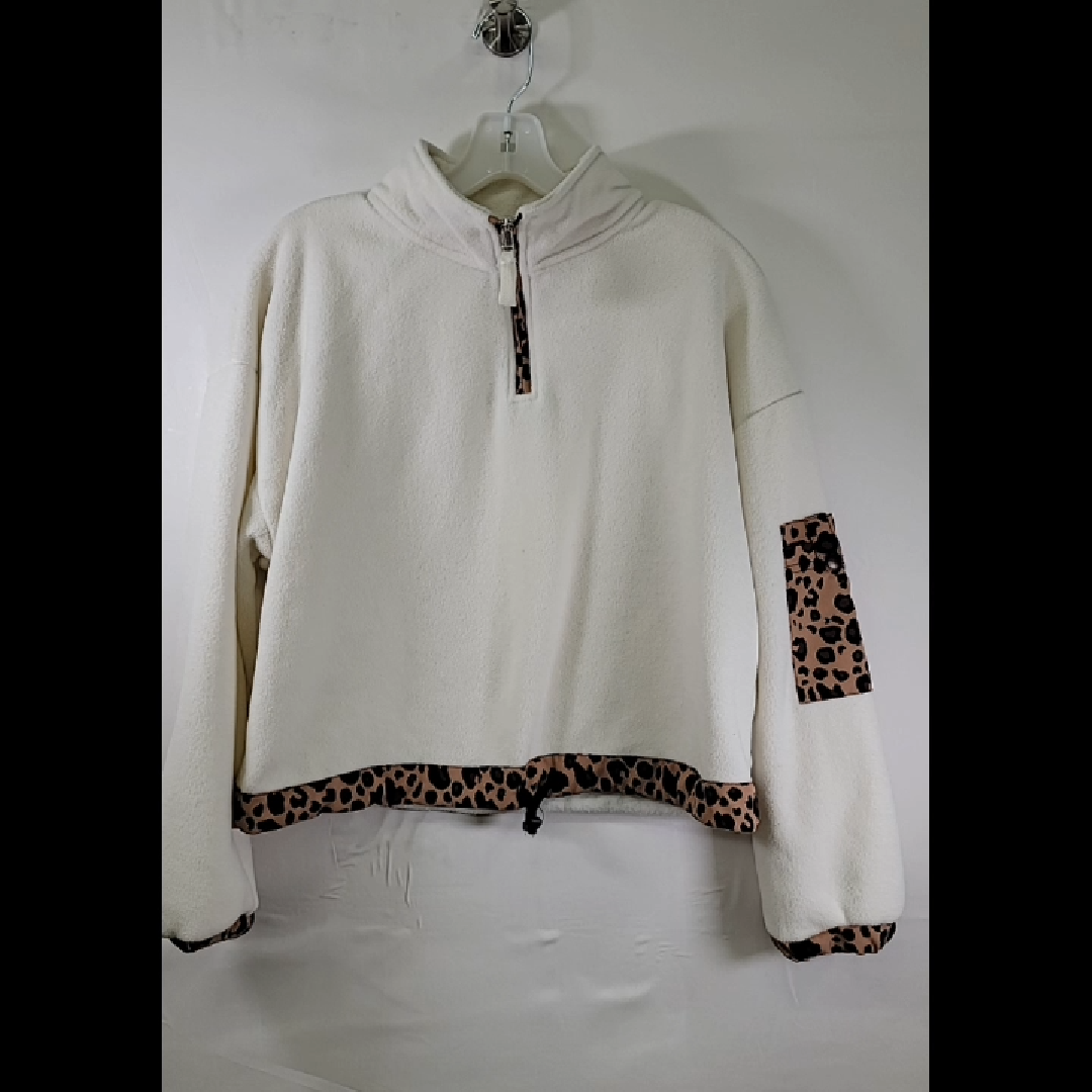Stylish Cream Fleece Pullover with Leopard Print Details
