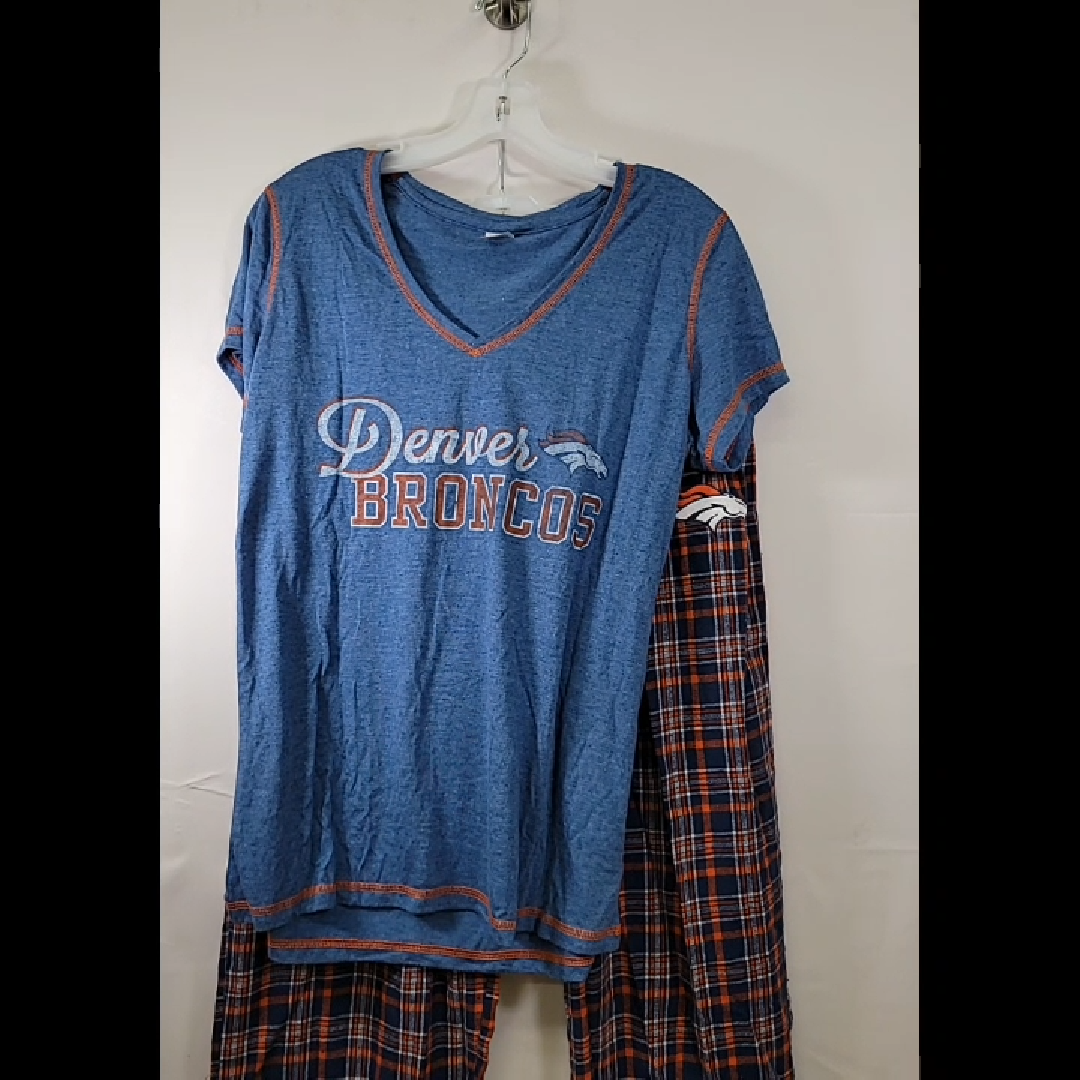 Denver Broncos Women's Sleep Set Size L
