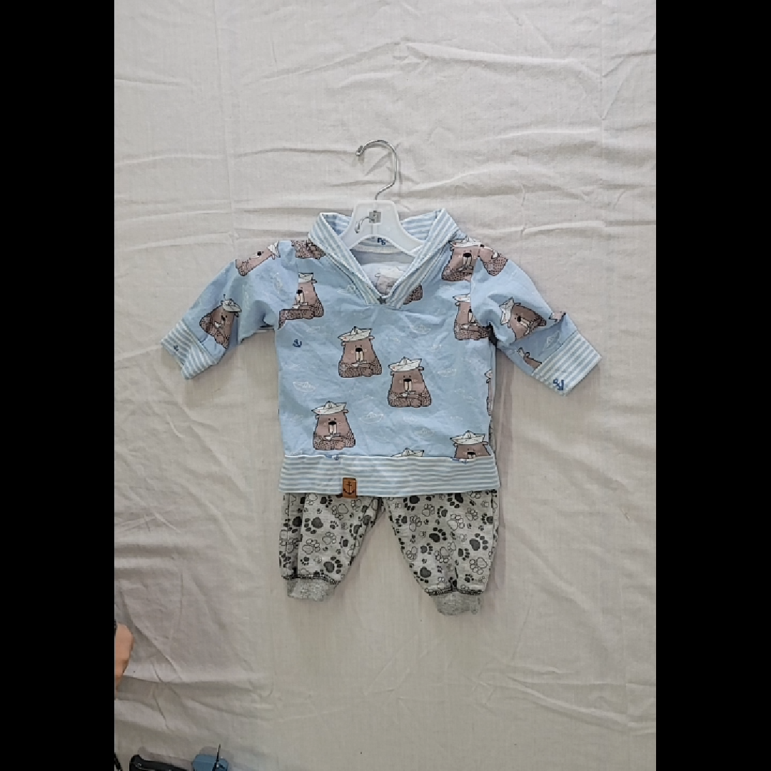Cute Baby Outfit with Animal Print Size 3-6 MO