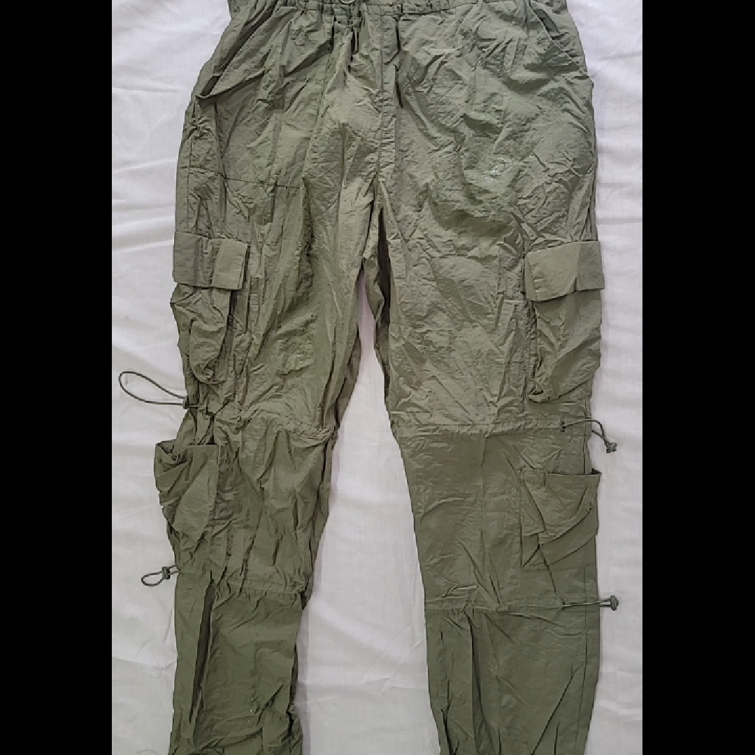 Faded Essentials Men's Olive Green Cargo Pants - Size M