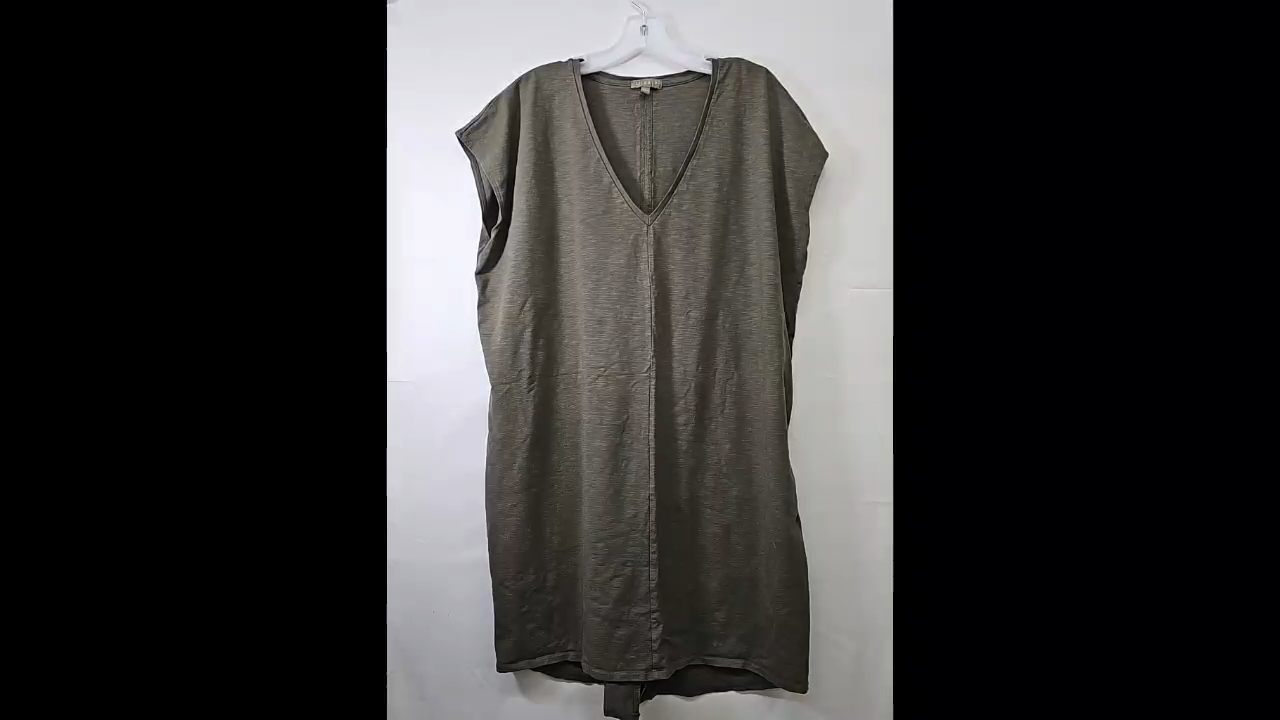 Lilla | P Sleeveless Green Dress Size L