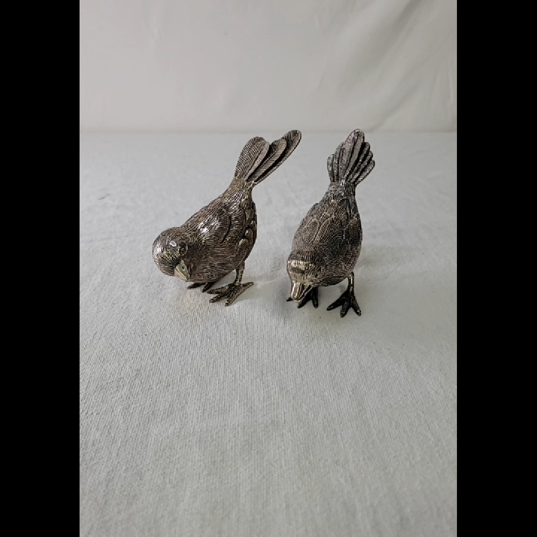 Metal Bird Figurines Set