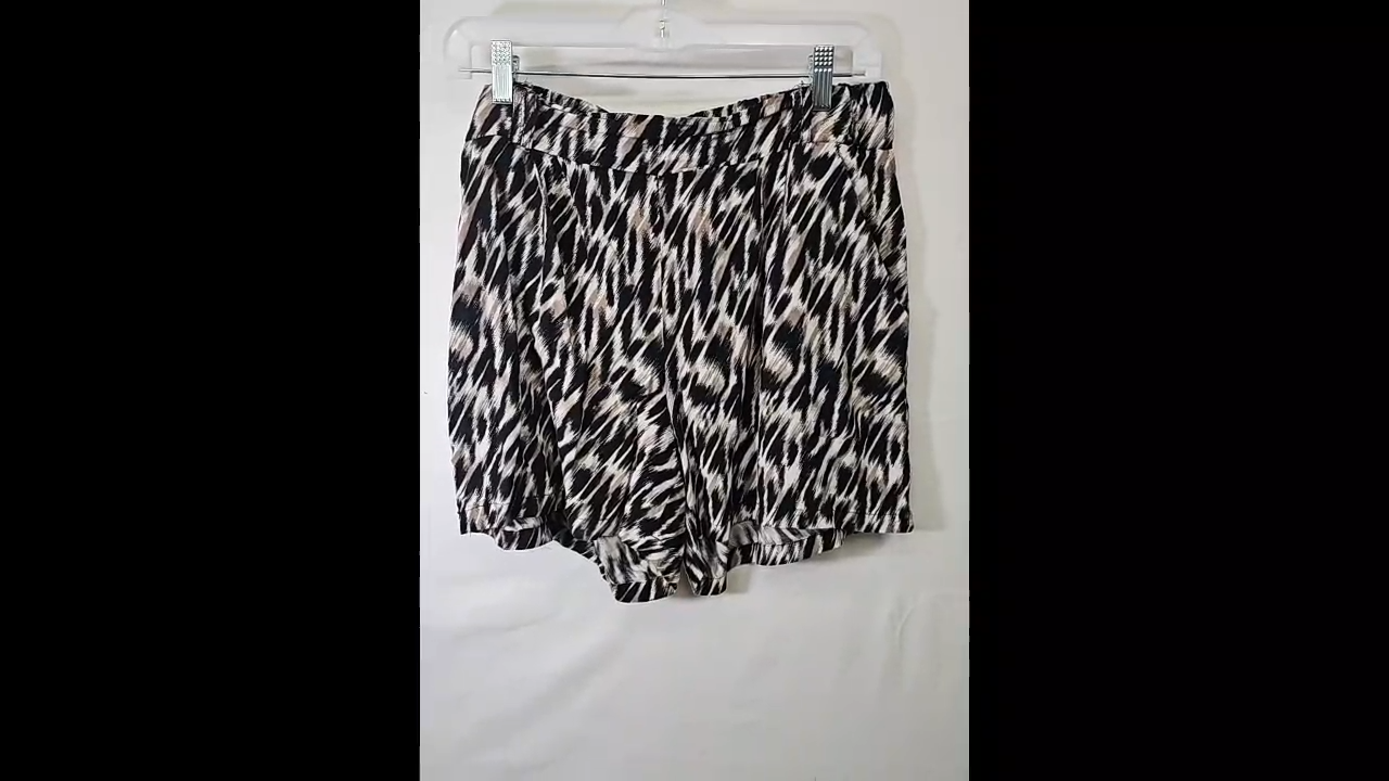 Cheetah Print Shorts Size M