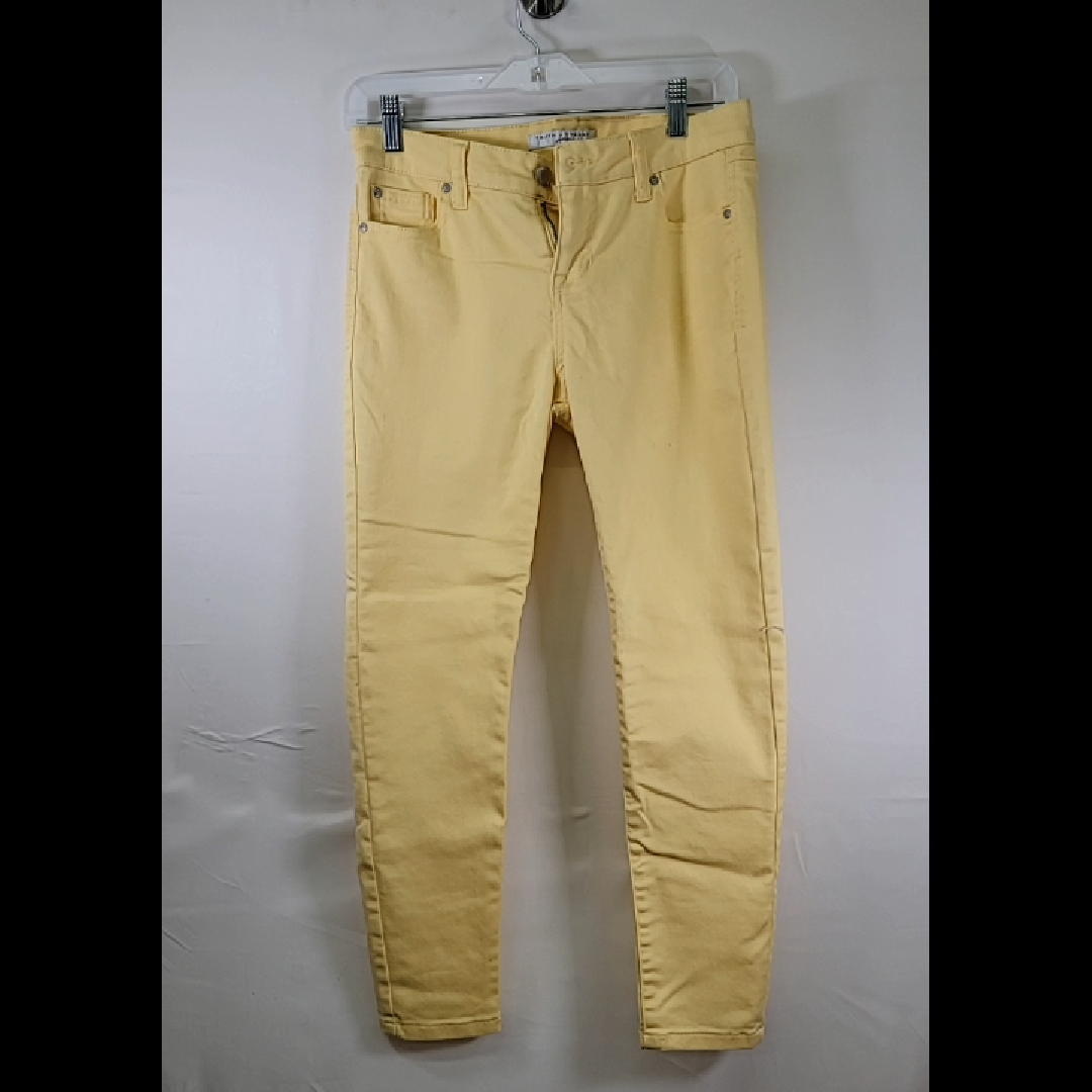 Chic Yellow Cotton Pants for Effortless Style