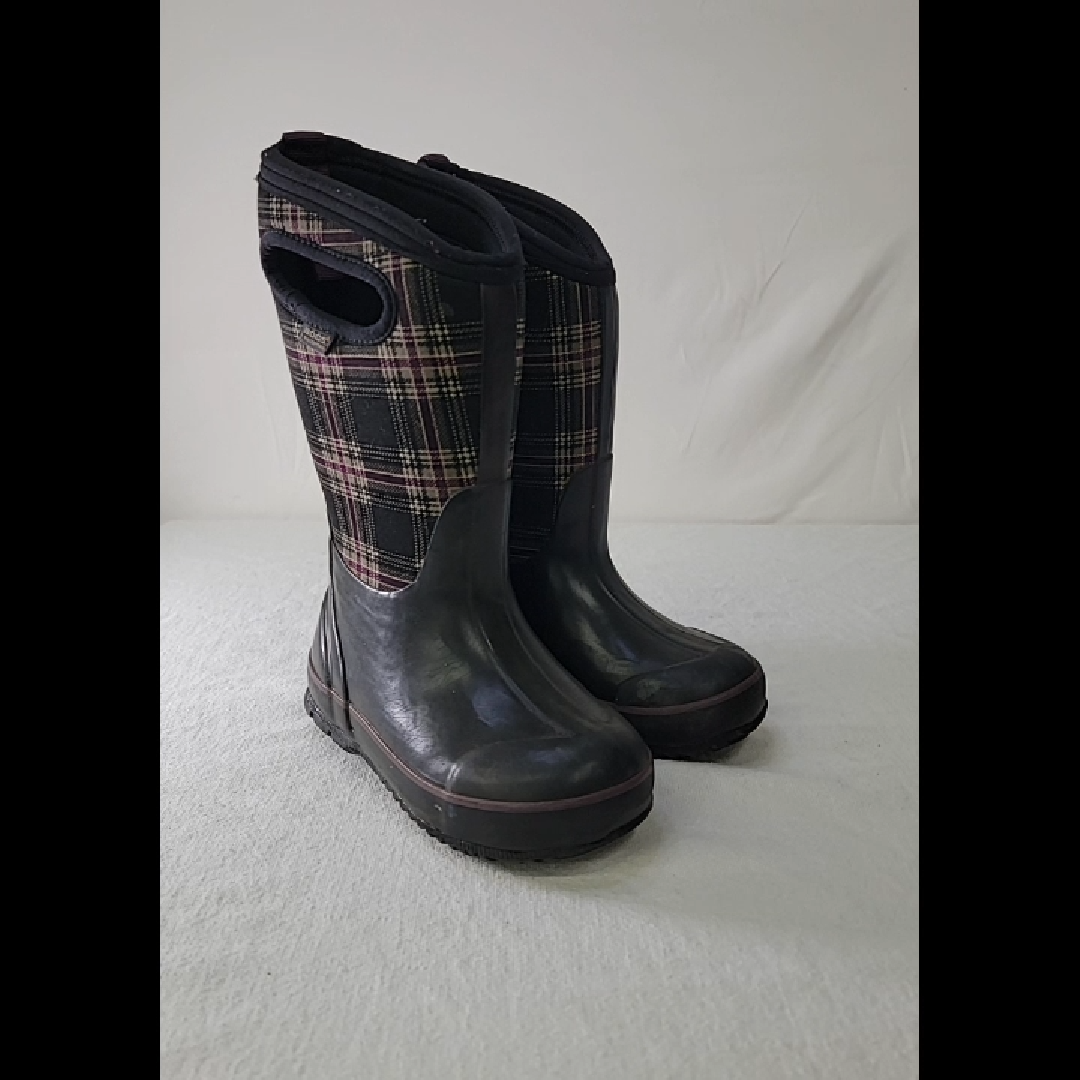 Stylish Waterproof Plaid Boots