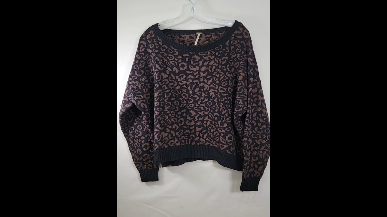 Free People Cheetah Print Sweater Size S