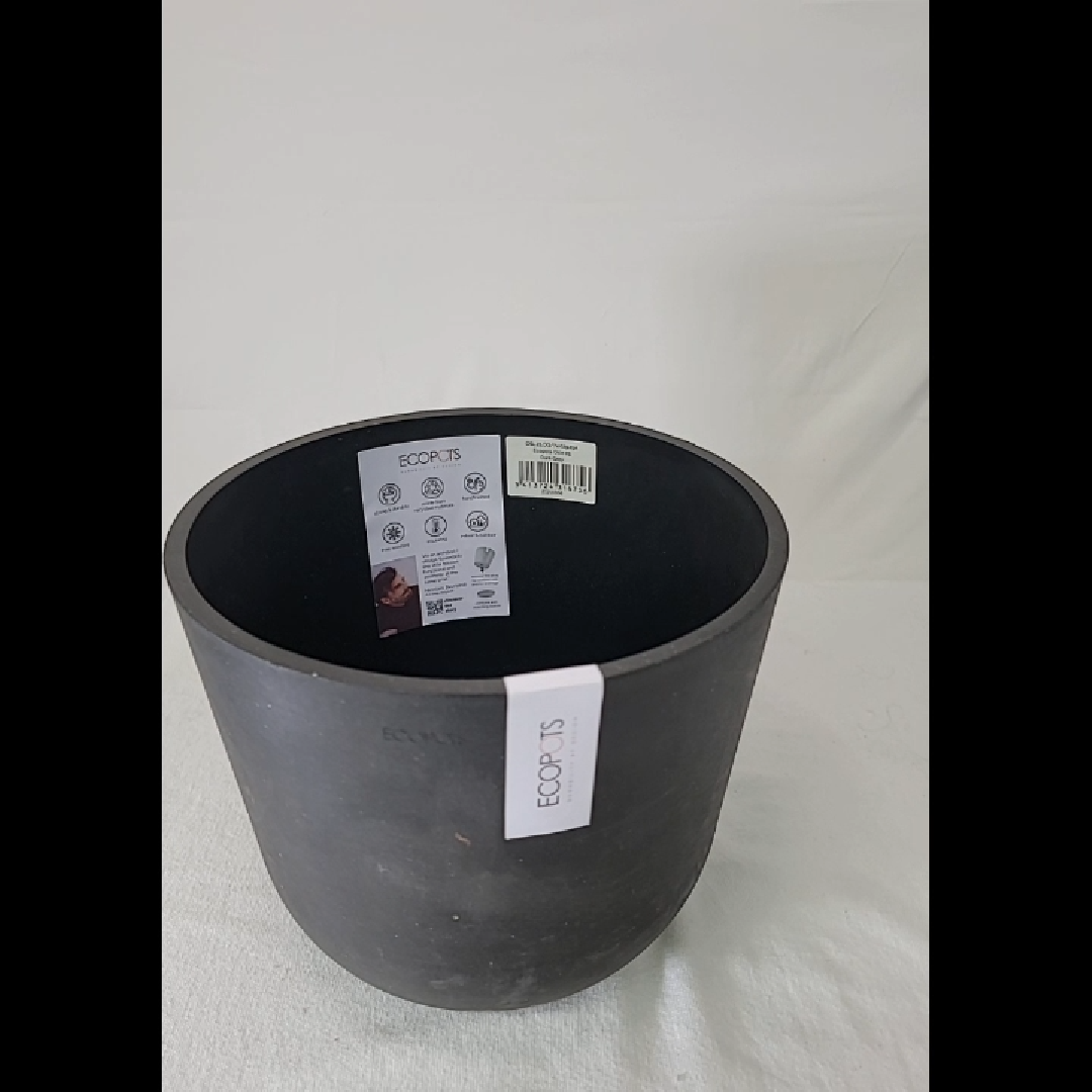 ECOPOTS Black Recycled Plastic Planter