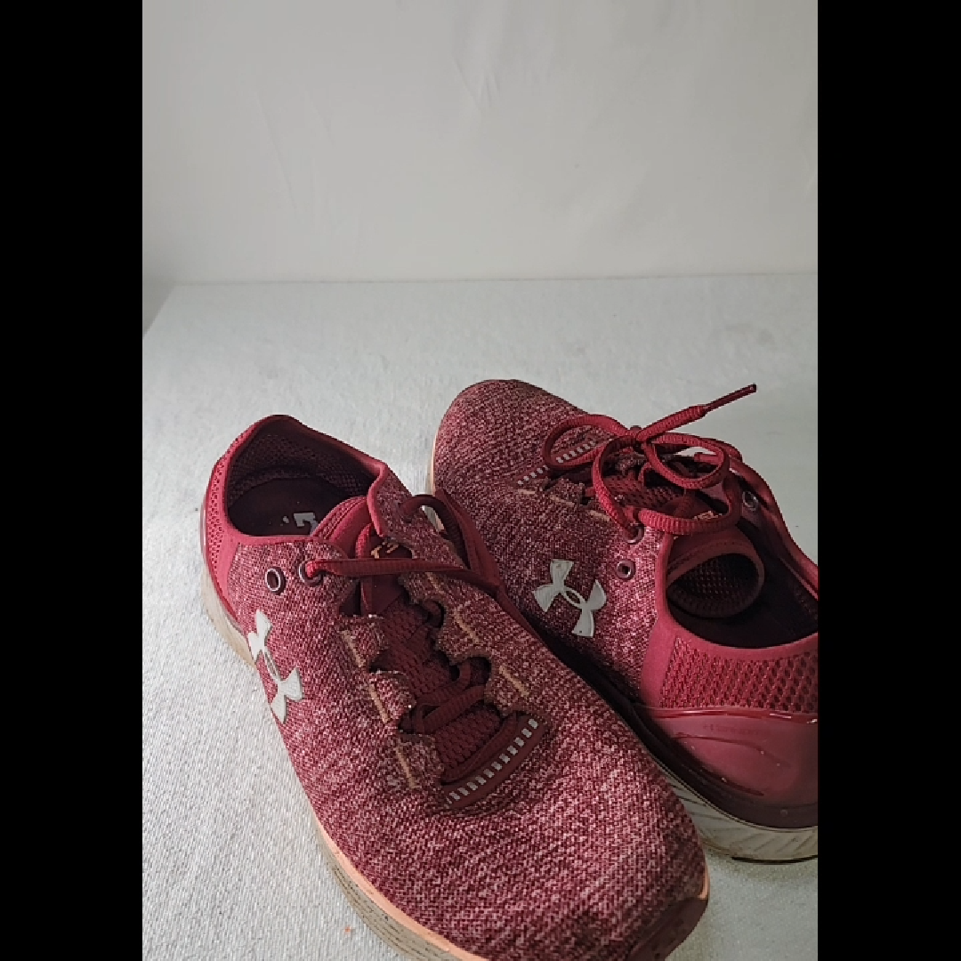 Under Armour Red Athletic Shoes Size 8