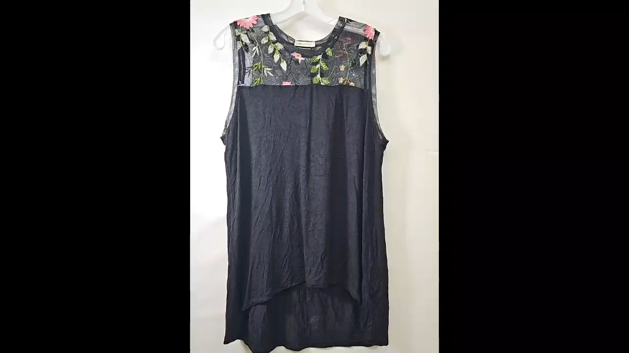 Pebble and Stone Sheer Floral Top Size XL
