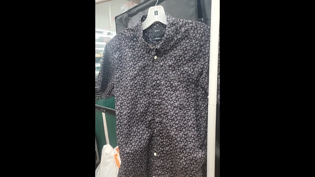 RVCA - Men's Shirt - Size M