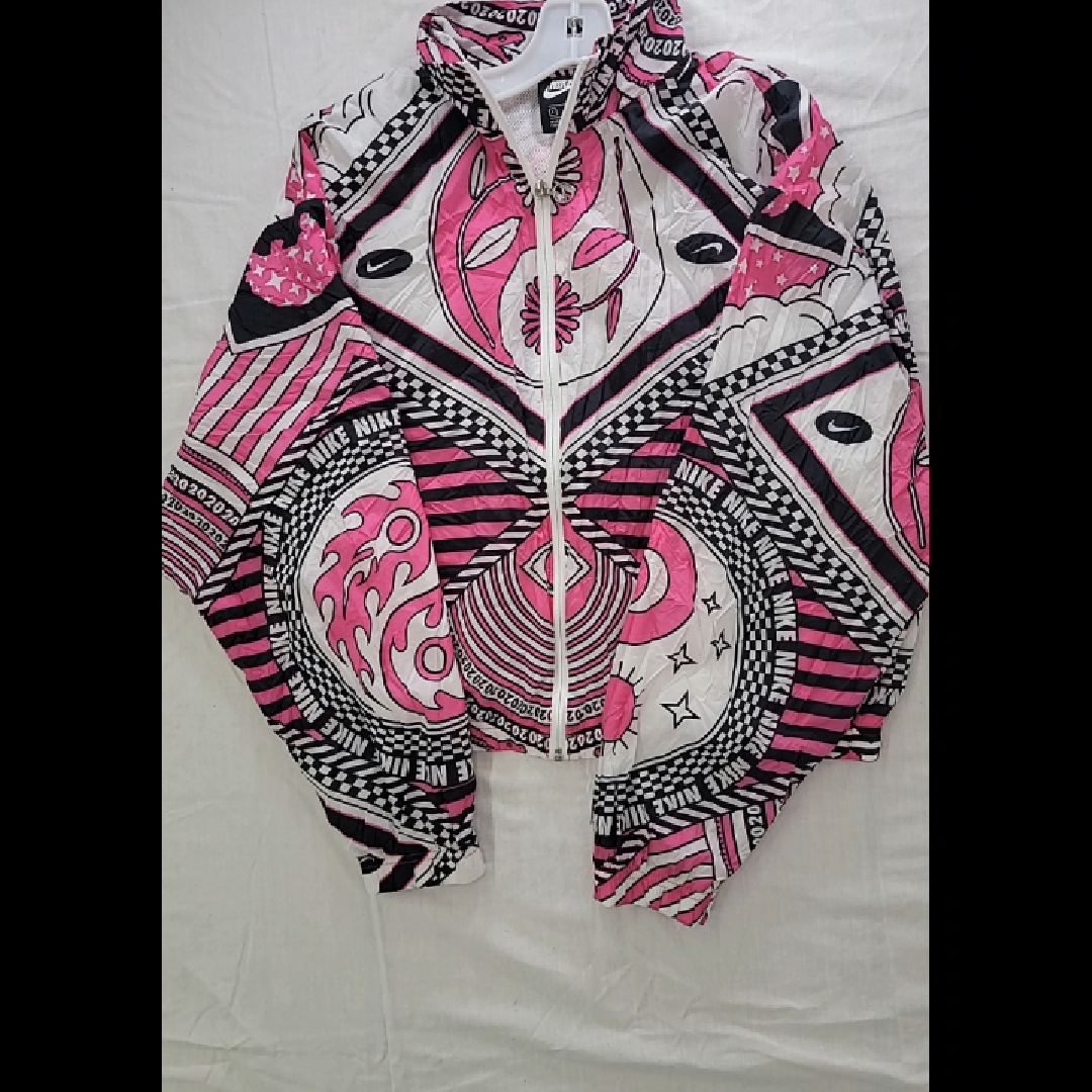 Rare Nike Yin Yang 2020 Windbreaker Size L