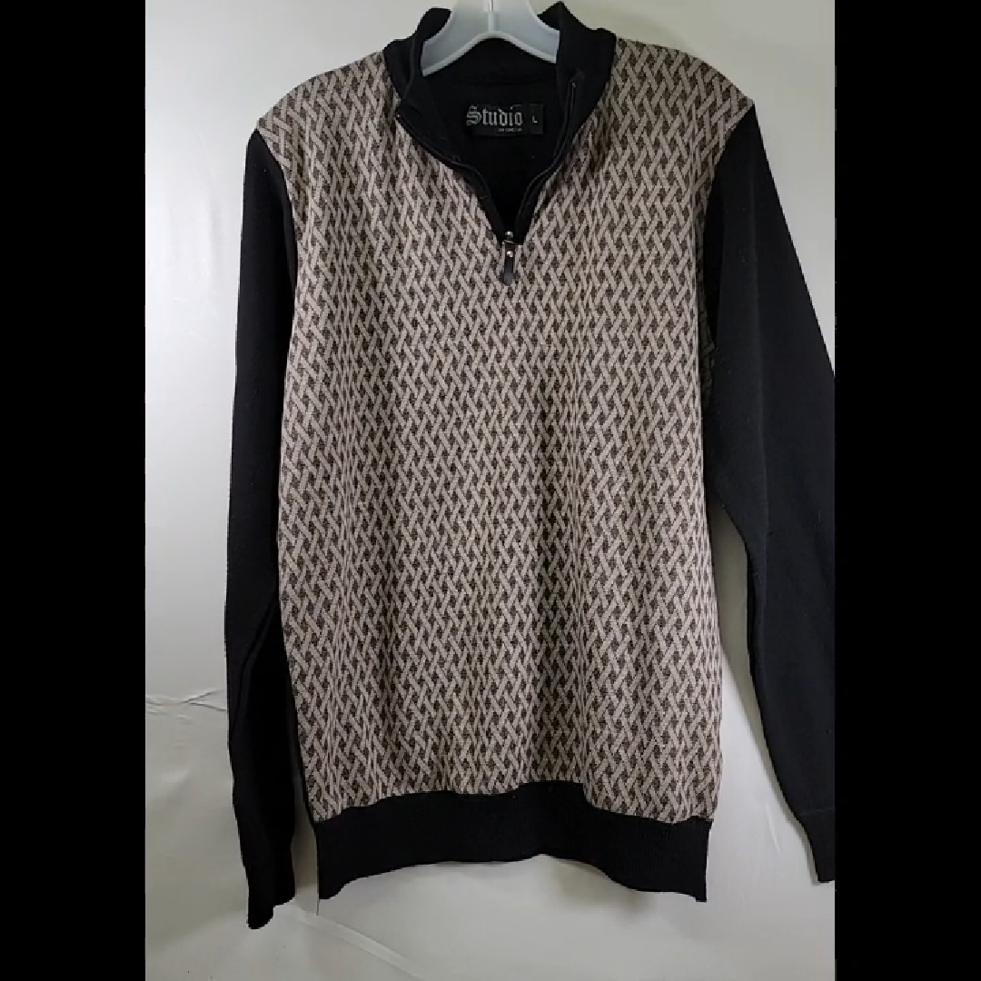 Studio Zip-Up Sweater in Black and Beige