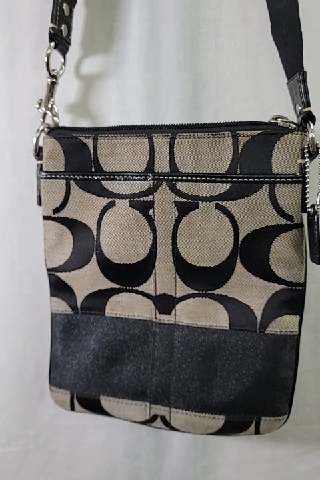 Coach Signature Canvas Crossbody Bag