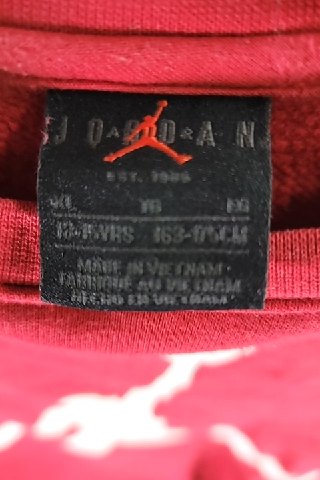 Kid's Jordan Red Sweatshirt Size XL (13-15 YR)