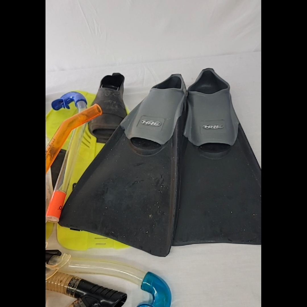 Complete Snorkeling Gear Set With Bag