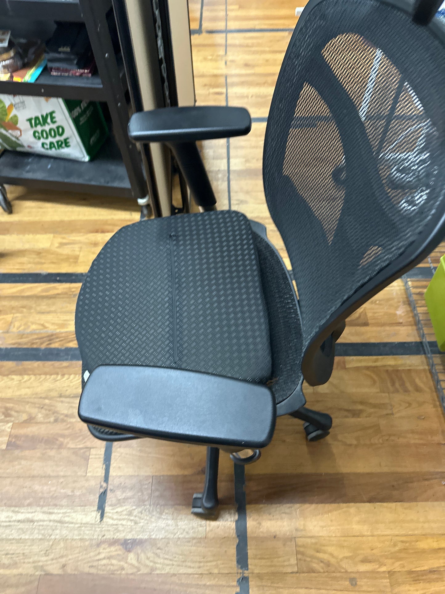 Stylish Mesh Office Chair