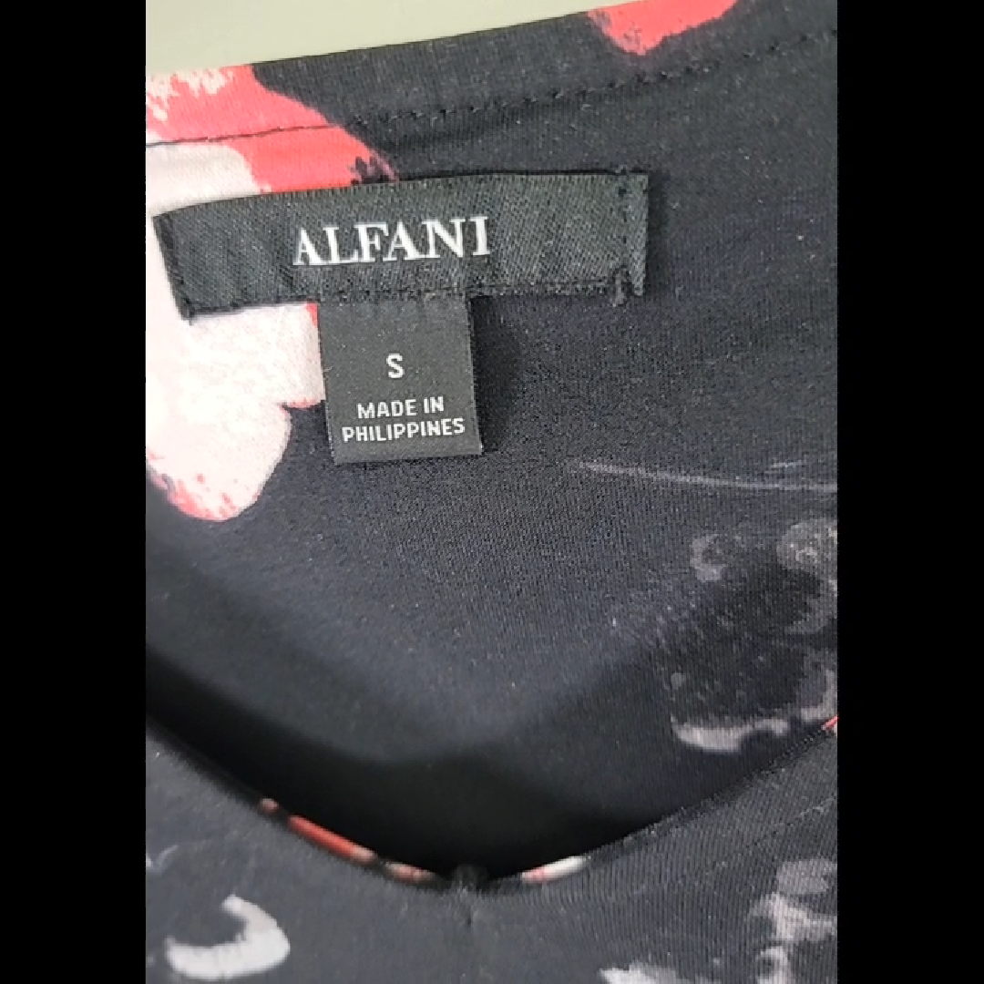 Floral Print Black Blouse Size S