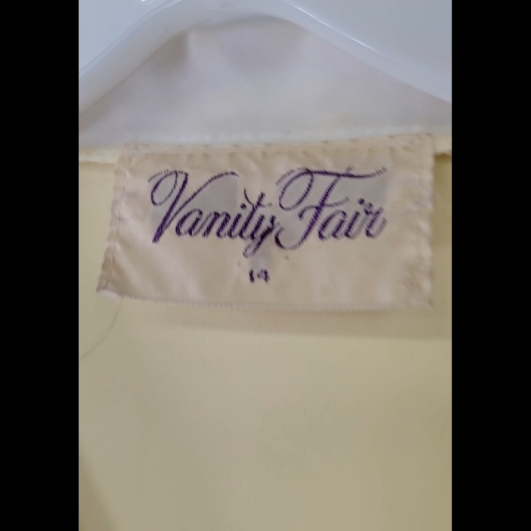 Elegant Yellow Nightgown by Vanity Fair Size 14