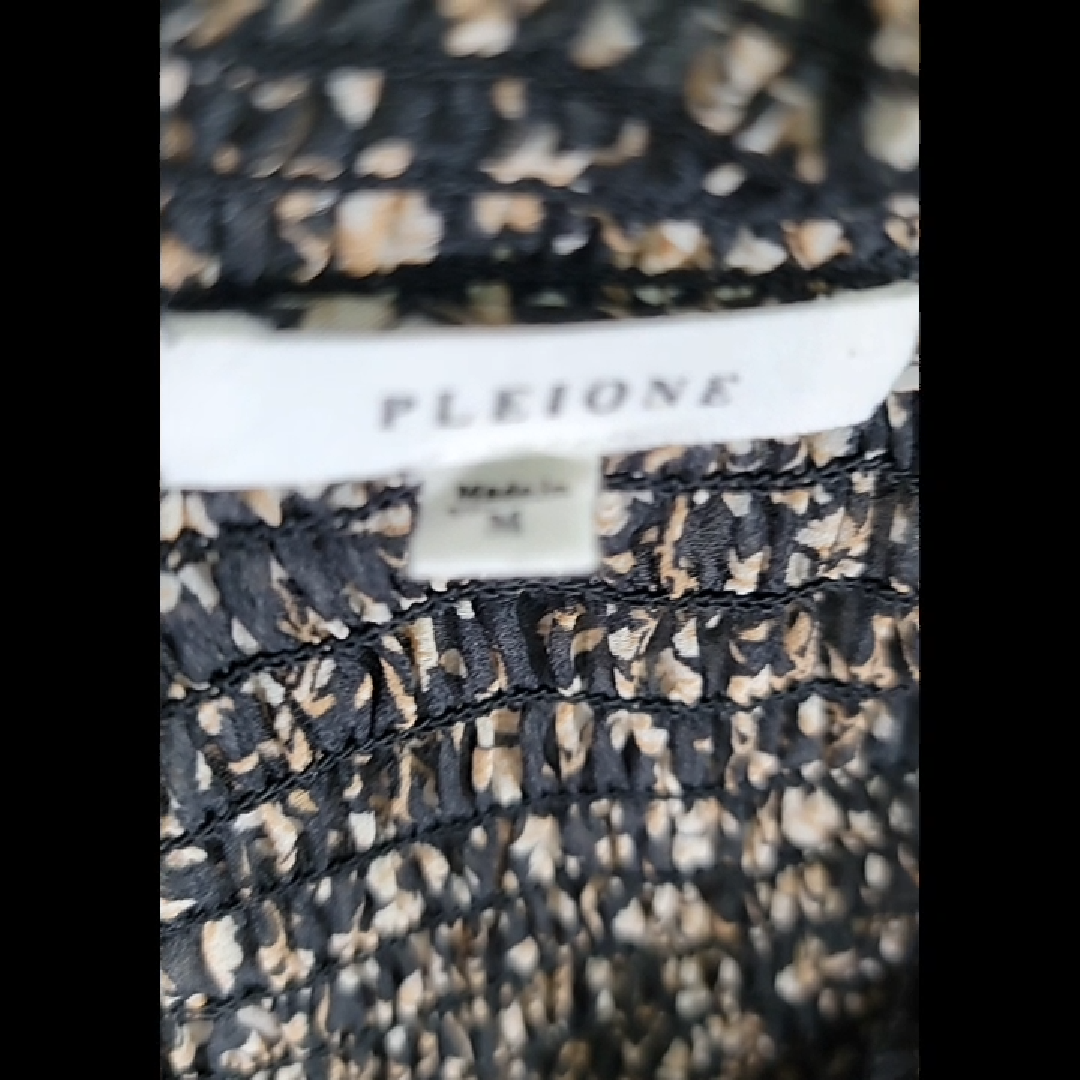 Pleione Floral Print Top Size M