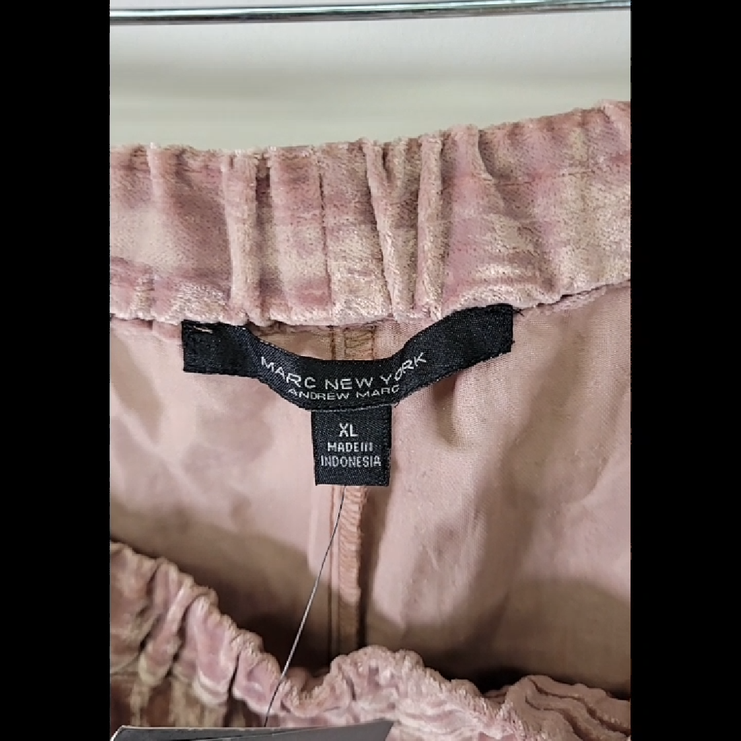 Marc New York Light Pink Velvet Pants Size XL - NWT