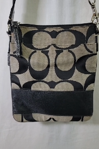 Coach Signature Canvas Crossbody Bag