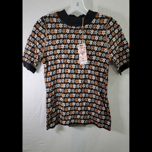Gimmicks Women's Short Sleeve Knit Top Size M - NWT
