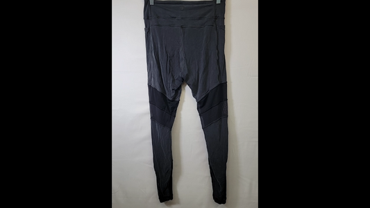 Black Lululemon Leggings with Mesh Accents Size 8