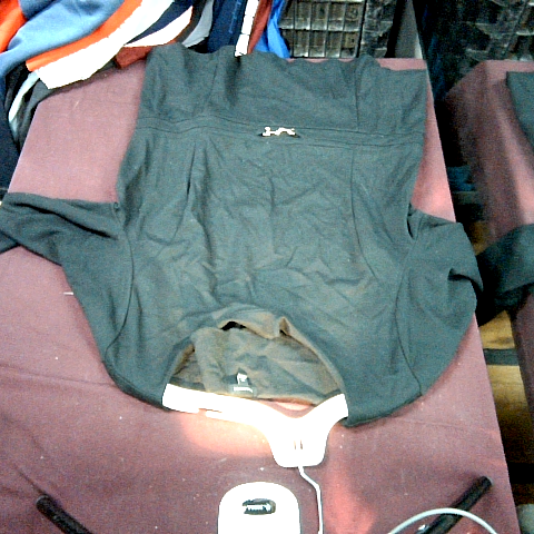 Women's Dark Gray Top