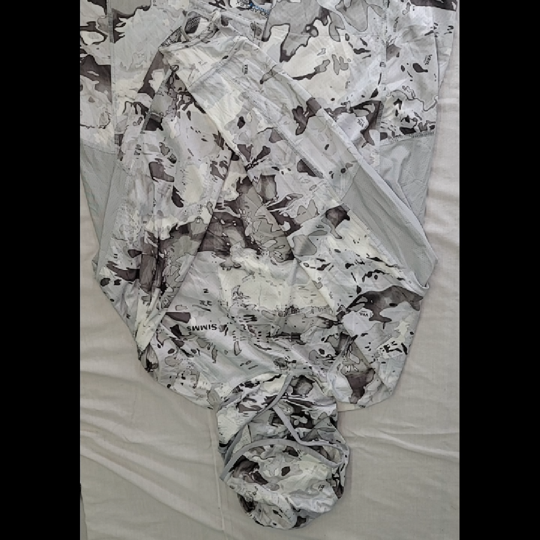Simms Fishing Camouflage Hoodie - Size M