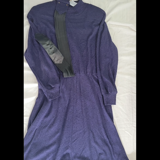 Vintage HEARTS Women's Dark Purple Knit Dress With Belt Size S