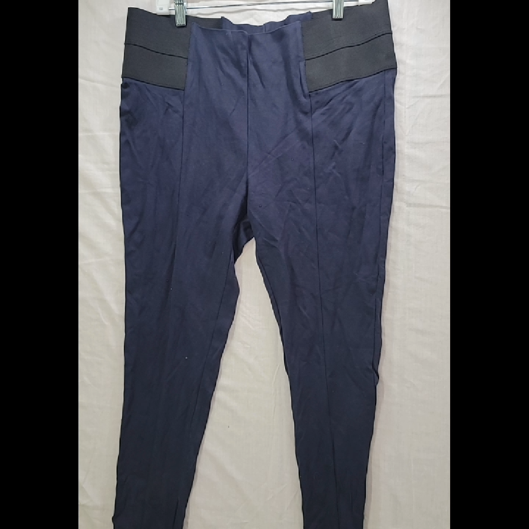 Navy Blue High-Waisted Leggings