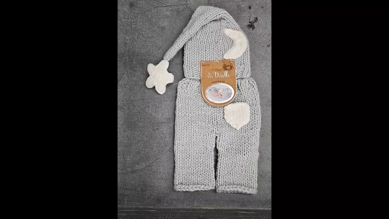 So’Dorable Handknit Set Size 0-3 MO