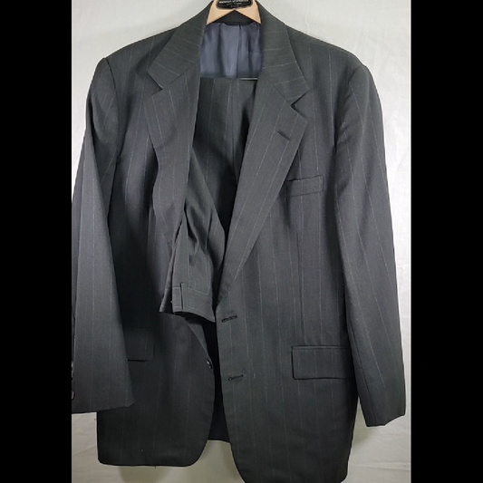 Vintage Andrisen Morton Men's Pinstripe Pleated and Cuffed Suit Size L
