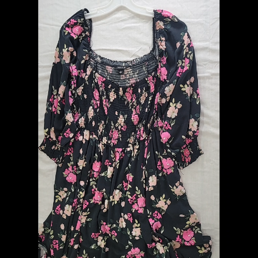 Torrid Black Floral Dress - Size 2