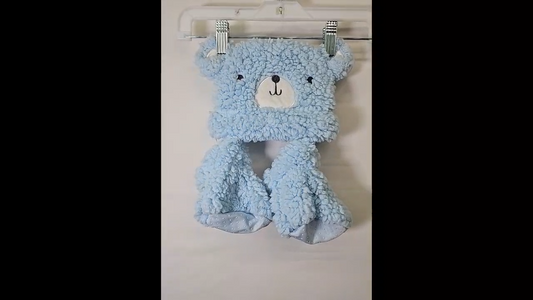 Chick Pea Sherpa Bear Hat and Booties Set