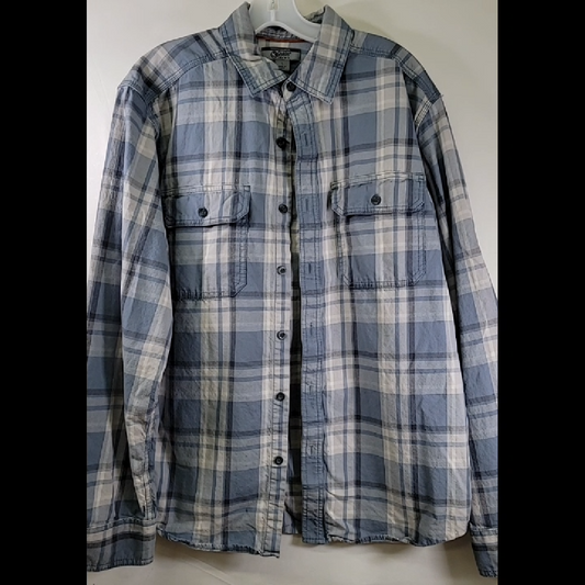 Men's Blue and White Plaid Button-Up Shirt