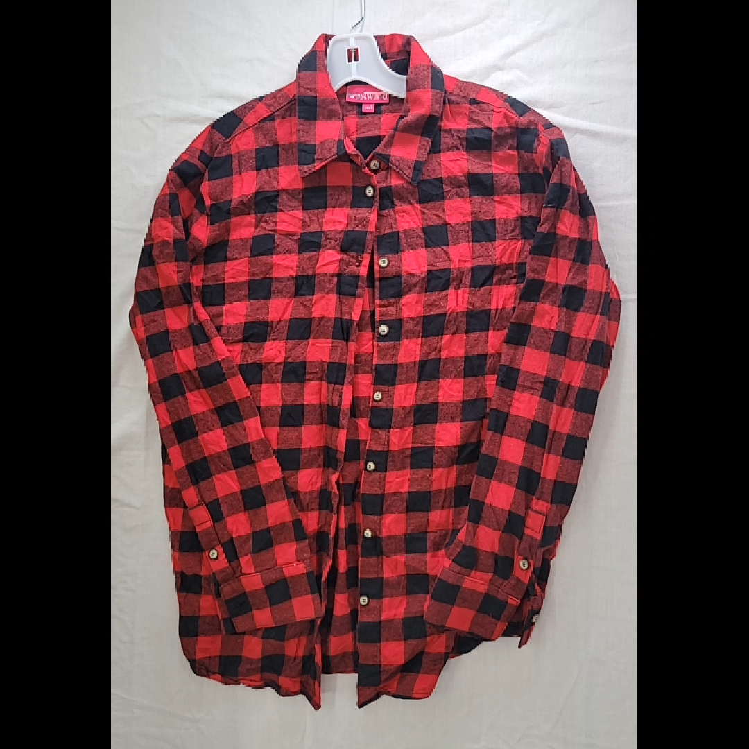 Men's Medium Red and Black Checkered Shirt