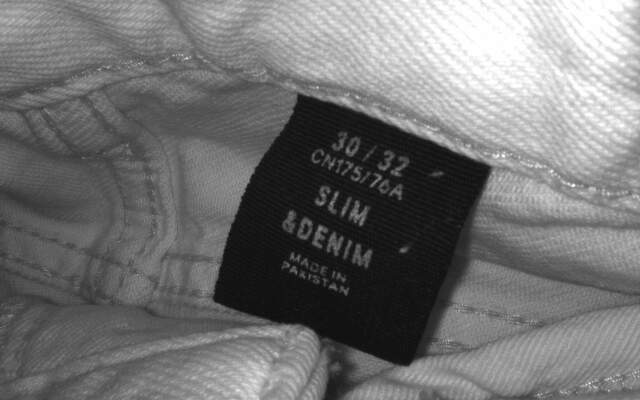 Slim & Denim White Jeans - Size 30/32