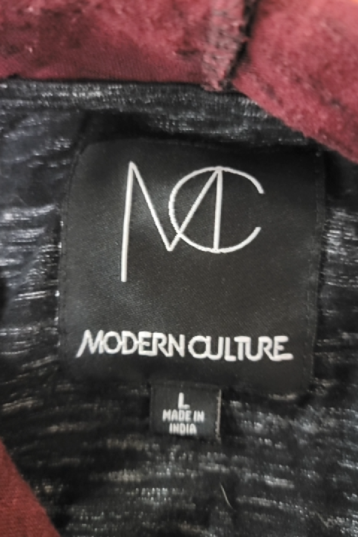 Modern Culture Kid's Shirt Size L