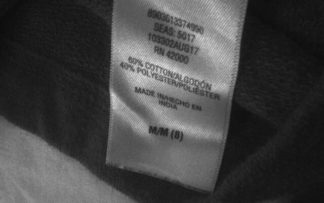 Men's Medium Red Hooded Long Sleeve Shirt