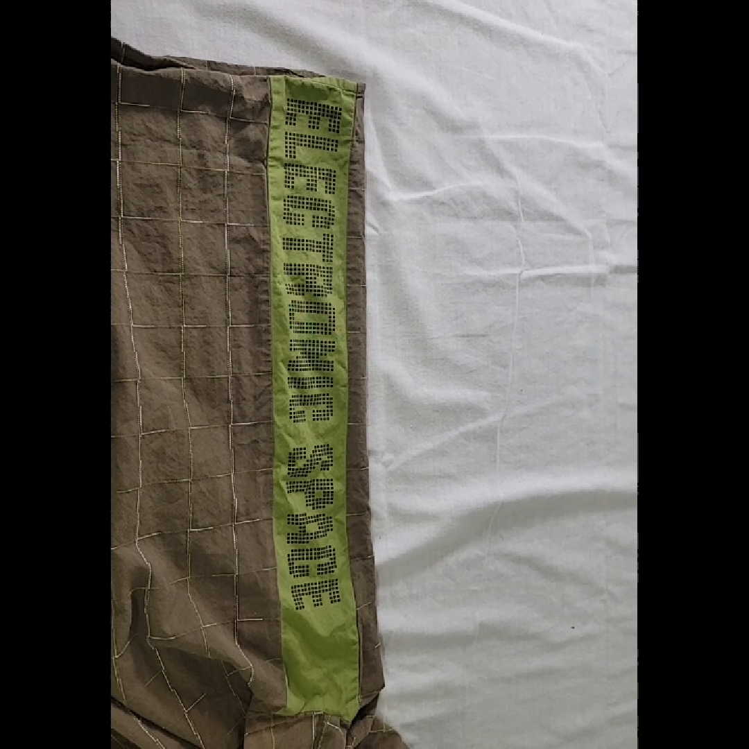 s.Oliver Men's Khaki Button-Down Shirt with Olive Green Accents Size L