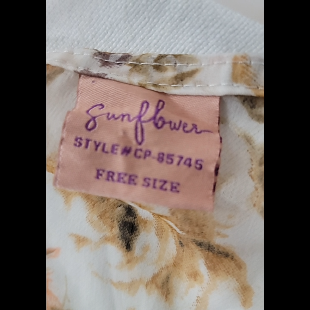 Sunflower Women's Floral Kimono Top - Fee Size