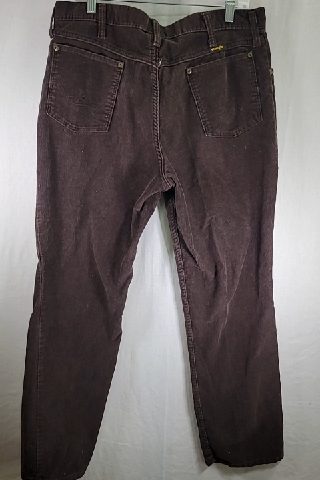 Vintage Wrangler Men's Corduroy Brown Pants Size 38 Short