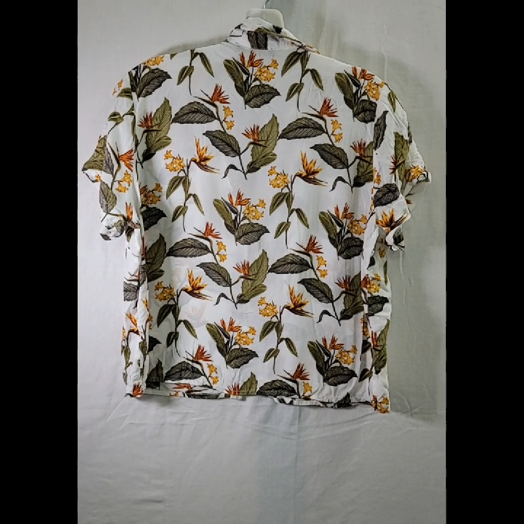 Floral Print Button-Down Short Sleeve Shirt Size M